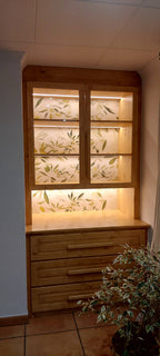 Vitrina de madera a medida