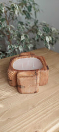 Vela de vainilla de tres mechas en madera reciclada