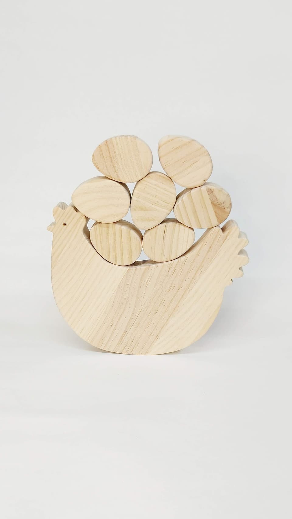 Juego de equilibrio de madera gallina con huevos
